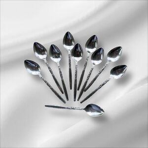 Vintage Oneida Japan Everbrite EVS 39 Set Of 10 Spoons Floral Stainless Steel